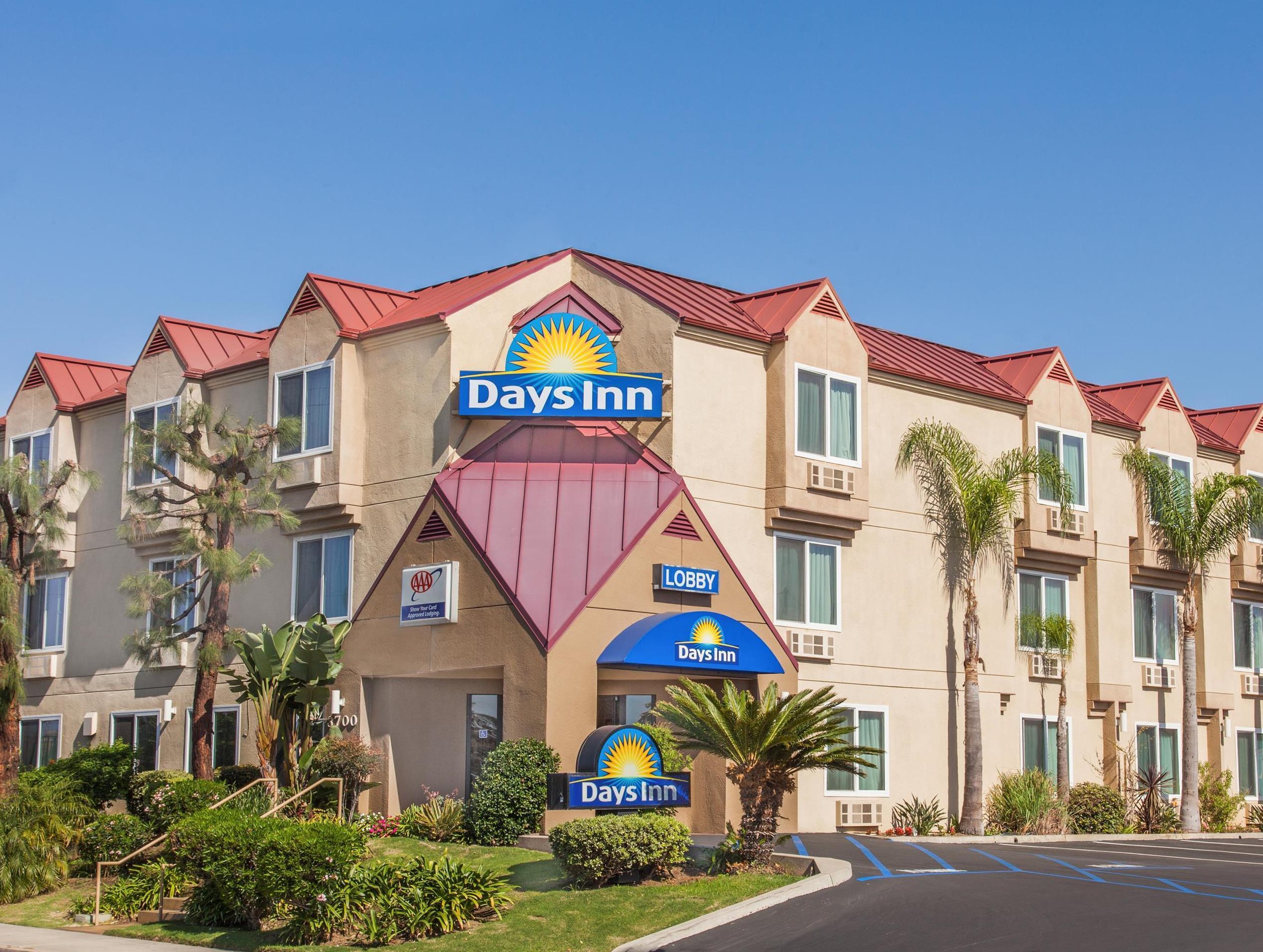 Days Inn By Wyndham Carlsbad Exterior foto
